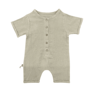 organic and sustainable baby clothes 